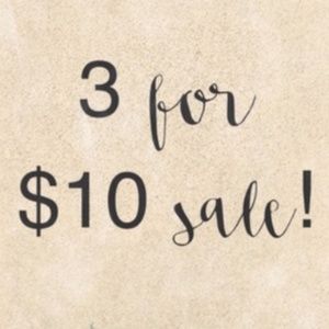 Items $10 or less! Bundle, offer $10, I accept.